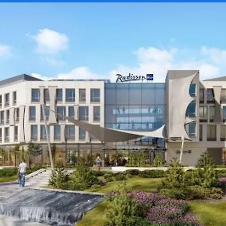 מלון Radisson Blu