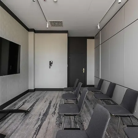 Otel Radisson Blu 4*