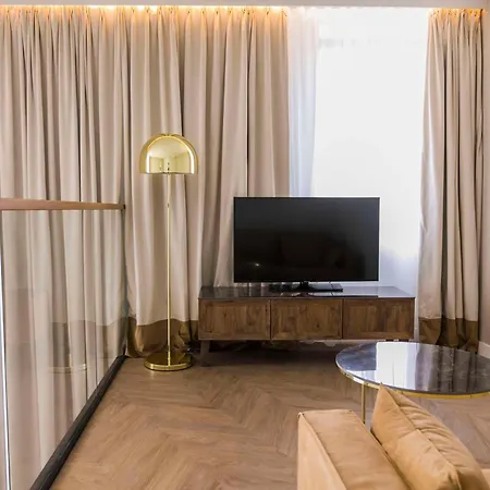 Radisson Blu 4*